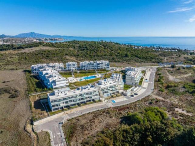 Apartamento en venta en Estepona, Estepona West - Buenas Noches photo 0