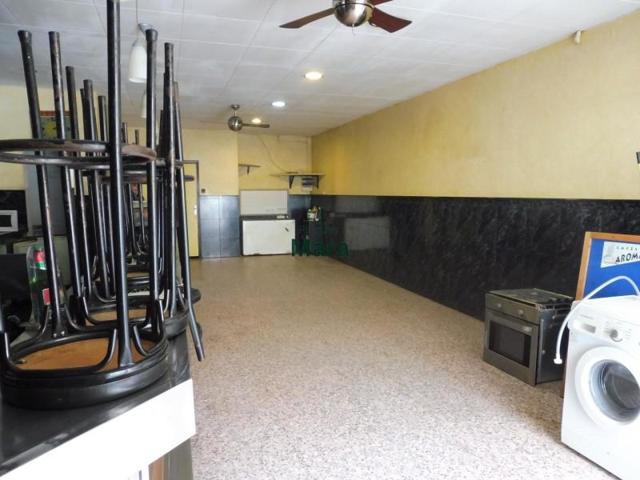 Local comercial en venta en Sant Boi de Llobregat, Moli Nou photo 0