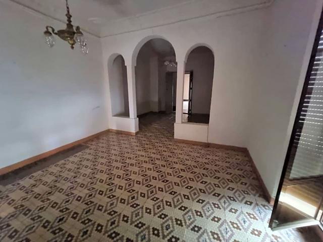 Piso en venta en Villanueva del Arzobispo, Plaza Mayor, 23330 photo 0