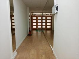 Local comercial en venta en Sant Boi de Llobregat, Vinyets photo 0