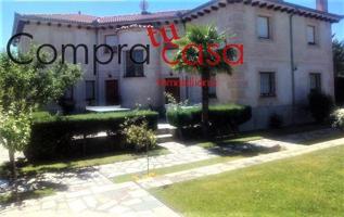 Chalet en venta en Navas de Ríofrío, Las navillas photo 0