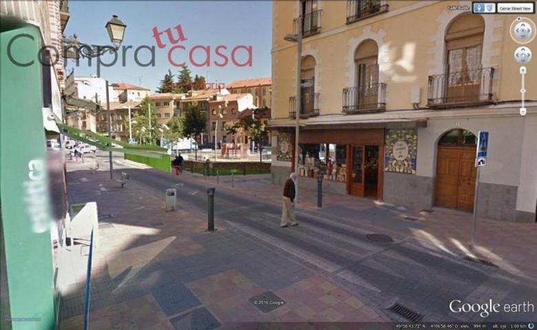 Edificio en venta en Segovia, Centro photo 0