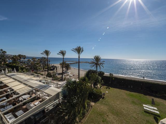 Apartamento en venta en Marbella, Marbella - Puerto Banus photo 0