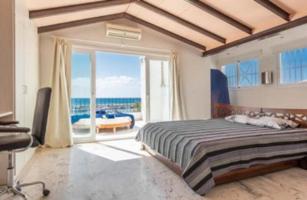 Duplex en venta en Marbella, Marbella - Puerto Banus photo 0