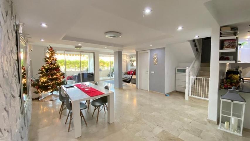 Duplex en venta en Marbella, Marbella photo 0