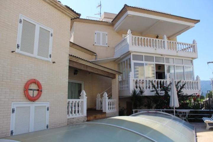 Chalet en venta en Tavernes de la Valldigna, Playa de tavernes photo 0