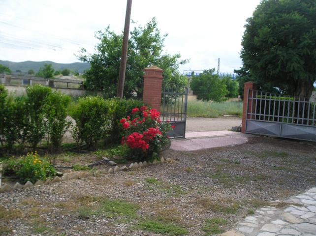 Chalet en venta en Terrer, Calle Estación, 1, 50293 photo 0