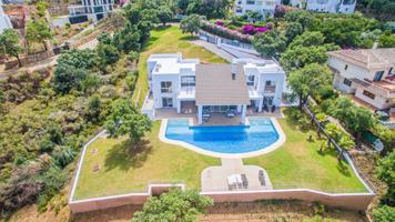 Chalet en venta en Ojén, Costa del Sol Occidental-Área de Marbella photo 0