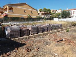 Terreno en venta en Segur de Calafell, Centro photo 0