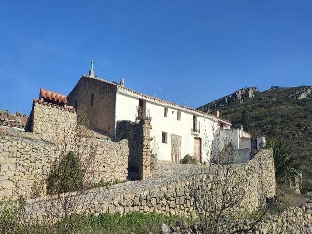 Terreno en venta en Tirig photo 0