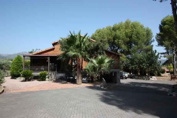 Chalet en venta en Orba photo 0