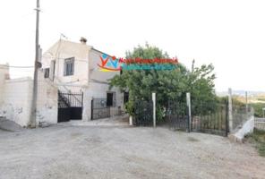 Casa con terreno en venta en Albox, Albox photo 0