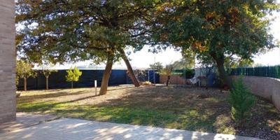 Adosada en venta en Fontcoberta, Melianta photo 0