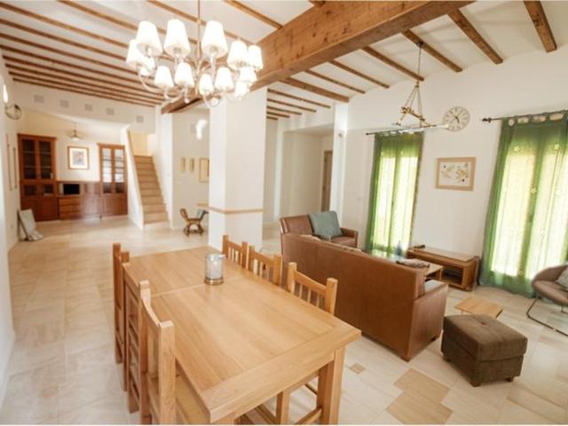 Casa en venta en Buñol, Buñol photo 0