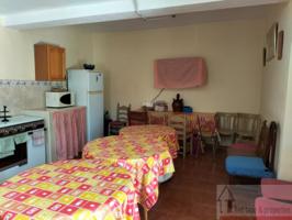 Casas de pueblo en venta en Tolox photo 0