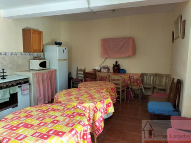 Casas de pueblo en venta en Tolox photo 0