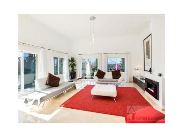 Chalet en venta en Alhaurín el Grande photo 0