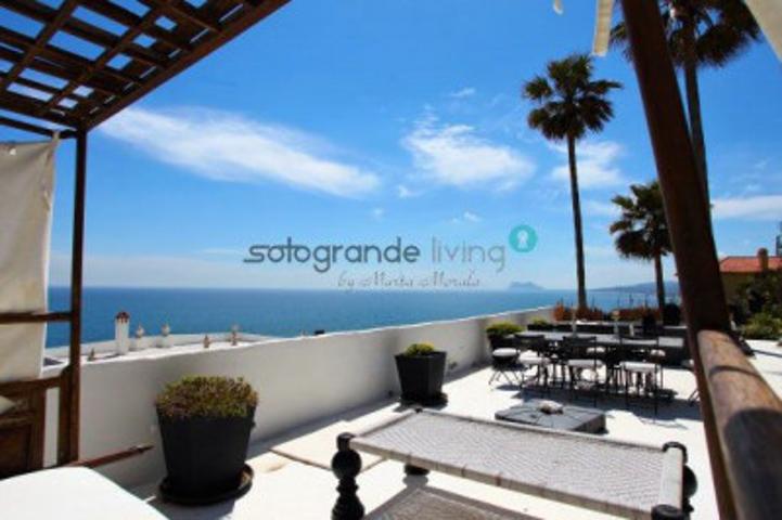 Chalet en venta en Manilva, Chullera photo 0