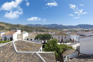 Chalet en venta en Algodonales, Pueblo photo 0