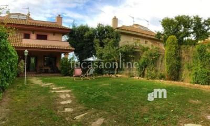 Casa en venta en Jerez de la Frontera, Montecastillo photo 0