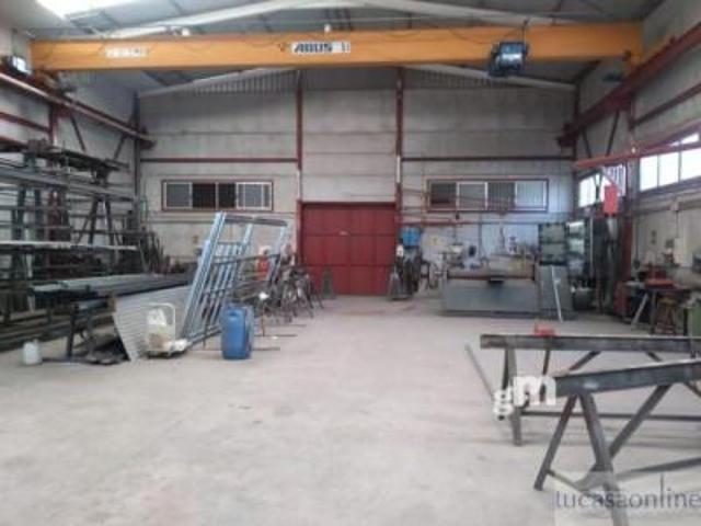 Nave industrial en venta en Jerez de la Frontera, El Portal photo 0