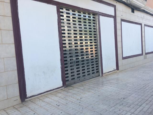 Local comercial en venta en Puente Genil, Barrio Alto photo 0