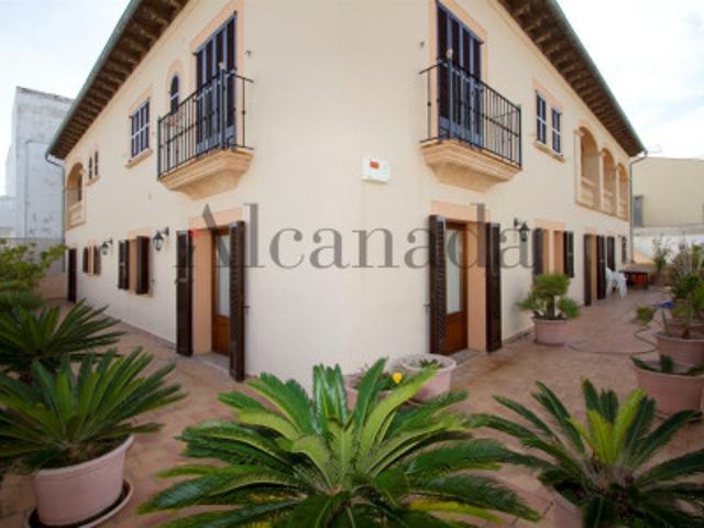 Casa en venta en Capdepera photo 0