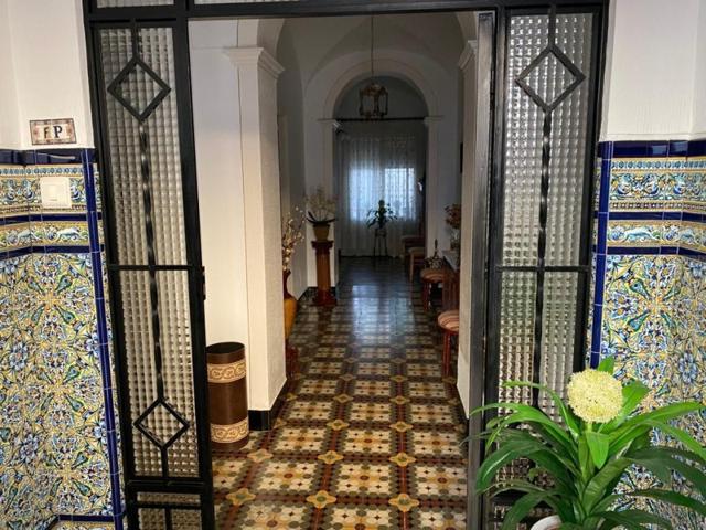 Casa en venta en Almendralejo, Centro photo 0