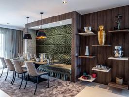 Apartamento en venta en Marbella, Puerto Banus photo 0