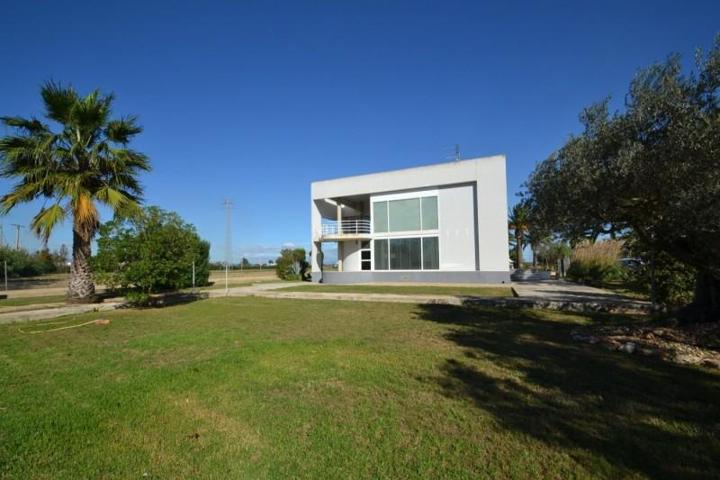 Casa en venta en Deltebre, La cava photo 0