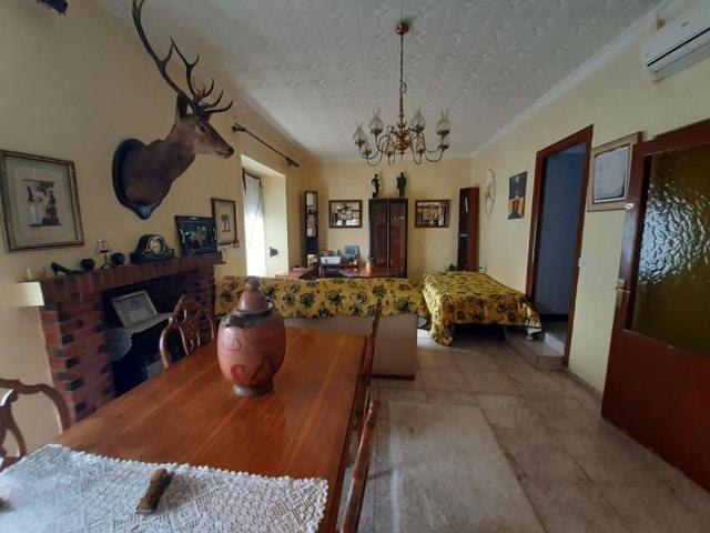 Adosada en venta en Almagro, Almagro photo 0