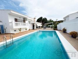 Chalet en venta en La Manga del Mar Menor photo 0