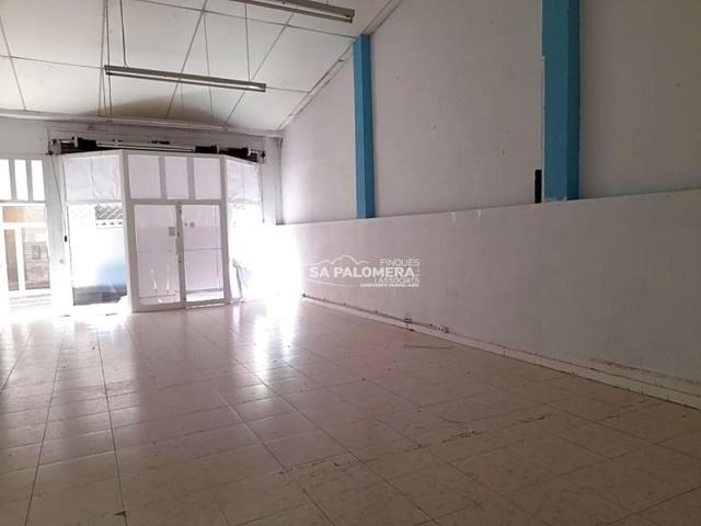 Local comercial en alquiler en Blanes photo 0