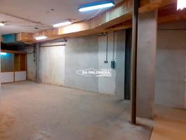 Local comercial en alquiler en Blanes, SEMICENTRO photo 0