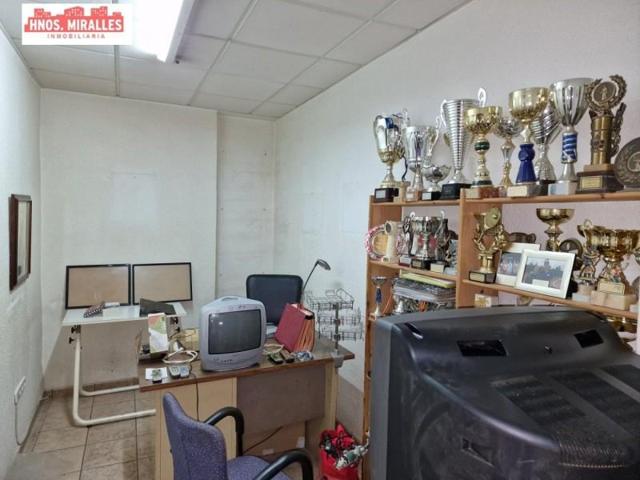 Local comercial en venta en Elche, Toscar photo 0