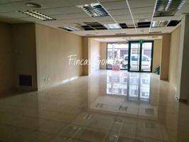 Local comercial en venta en Sant Lluís photo 0
