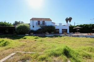 Casa con terreno en venta en Sotogrande, Sotogrande photo 0