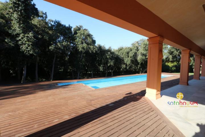 Chalet en venta en Sotogrande, Sotogrande - Alto photo 0