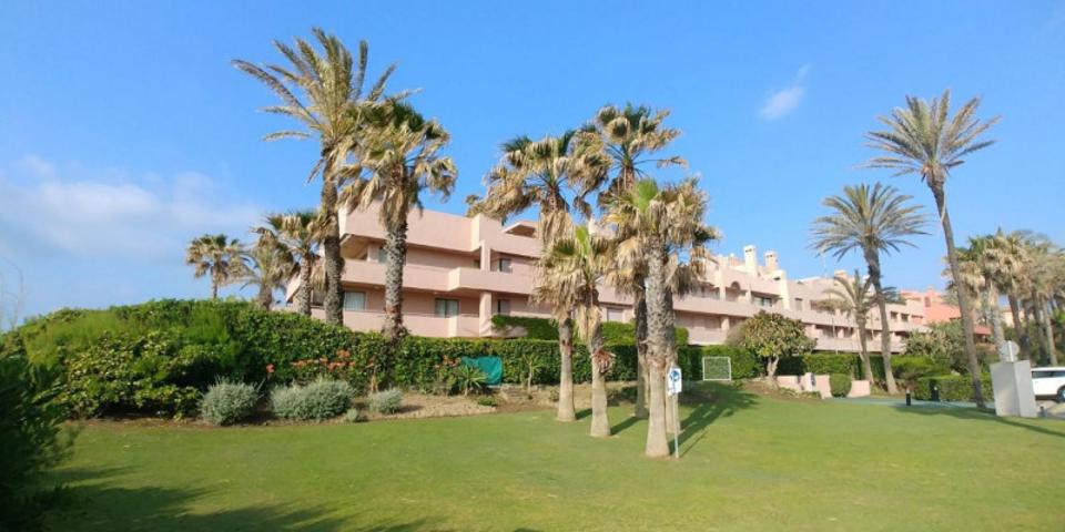 Apartamento en venta en Sotogrande, Sotogrande - Playa photo 0