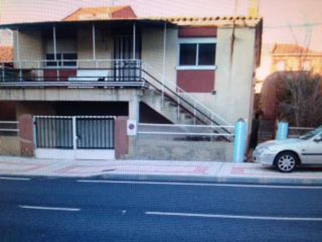 Casa en venta en San Andrés del Rabanedo, El Ferral photo 0