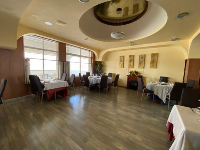 Local comercial en venta en La Manga del Mar Menor, CASTILLO DE MAR photo 0