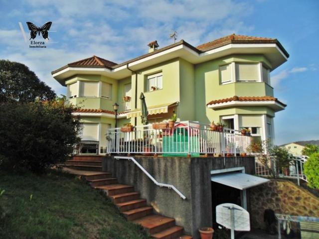 Chalet en venta en Grado, Grado photo 0