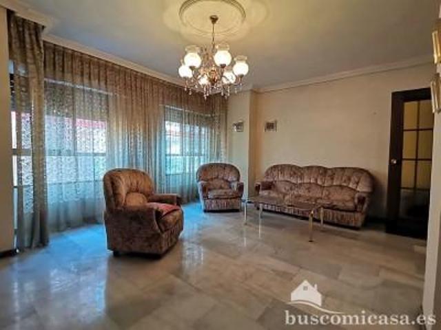 Piso en venta en Linares, Calle Bailén, 23700 photo 0