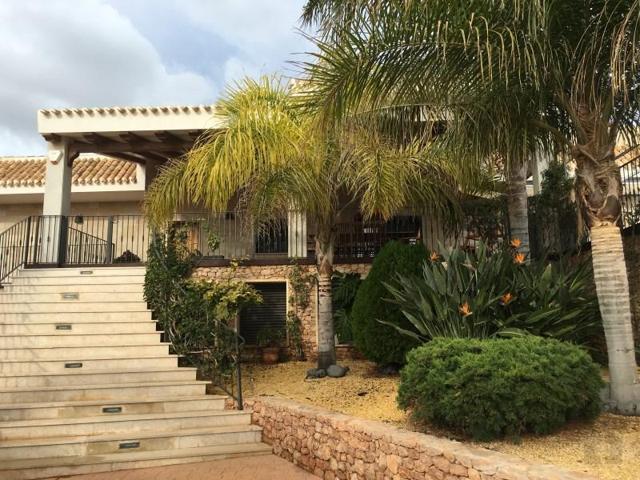 Chalet en venta en Cartagena photo 0