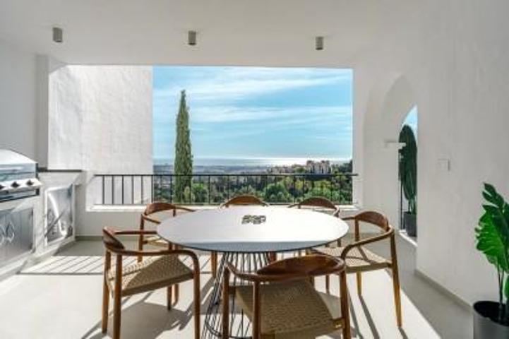 Duplex en venta en Benahavís, Las Colinas de Marbella photo 0