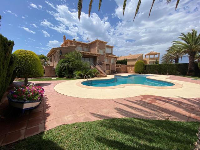 Chalet en venta en La Manga del Mar Menor, CHALET E - VENECIOLA Frontal ..., 934, 30380 photo 0