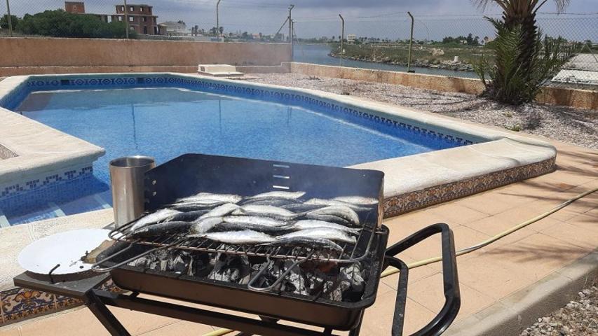 Chalet en venta en La Manga del Mar Menor, CHALET CON DÁRSENA PROPIA EN VEN…, 762, 30380 photo 0
