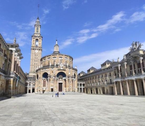 Chalet en venta en Gijón, Área de Gijón photo 0