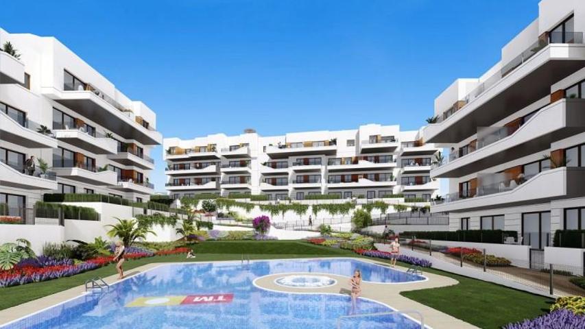 Apartamento en venta en Orihuela Costa, Villamartin photo 0
