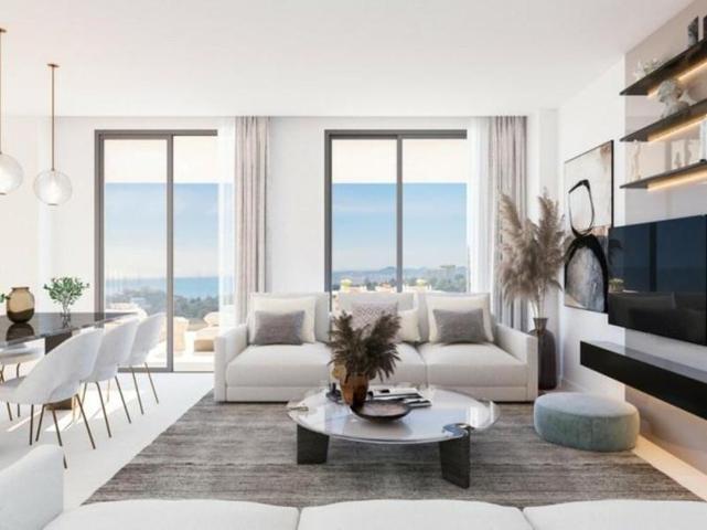 Apartamento en venta en Fuengirola, El Higueron photo 0